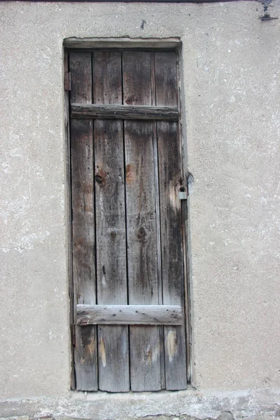 Hanging Lock Ancient Vintage Door Locked Old Wooden Door — Stockfoto