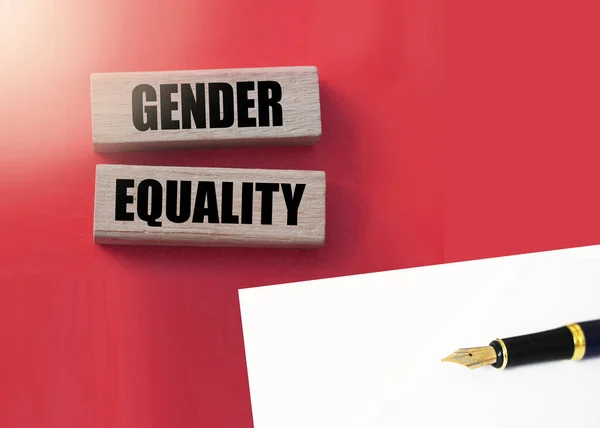 Слова Гендерного Равенства Деревянных Блоках Равные Права Мужчин Женщин — стоковое фото