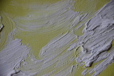 Üzerine boya sıçramış tuval. Yakından bak. 