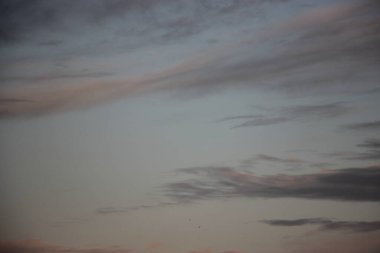 Güzel bulutlu gökyüzü manzarası