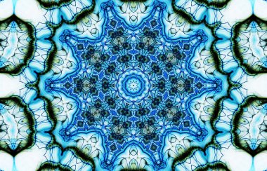 Tasarım için kusursuz bir kaleydoskop. Esrarengiz mistik enerji iyileştirici sahasrara mandala.