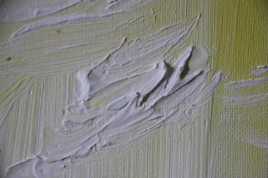 Üzerine boya sıçramış tuval. Yakından bak. 