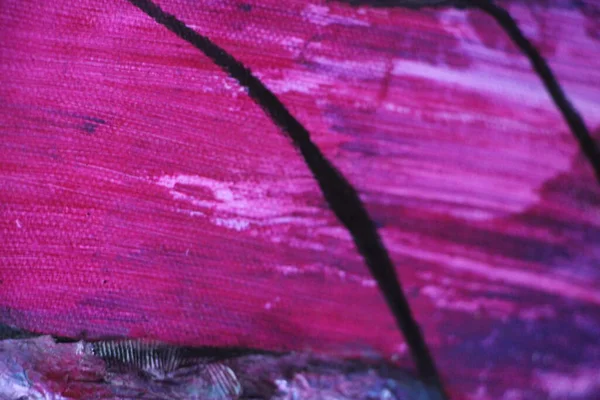 Üzerine boya sıçramış tuval. Yakından bak. 