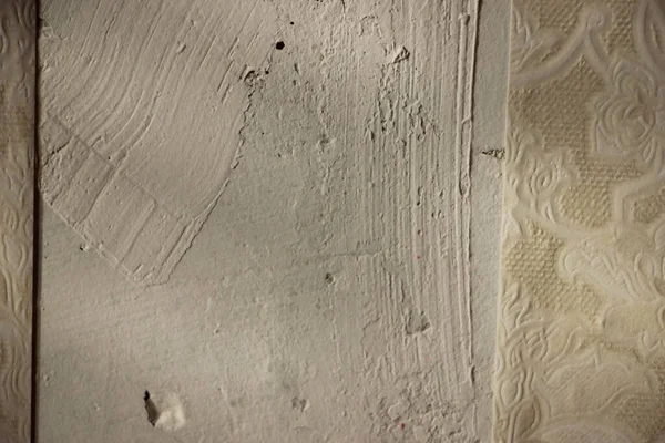 Üzerine boya sıçramış tuval. Yakından bak. 