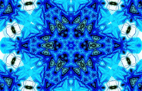 Tasarım için kusursuz bir kaleydoskop. Esrarengiz mistik enerji iyileştirici sahasrara mandala.