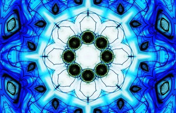 Tasarım için kusursuz bir kaleydoskop. Esrarengiz mistik enerji iyileştirici sahasrara mandala.