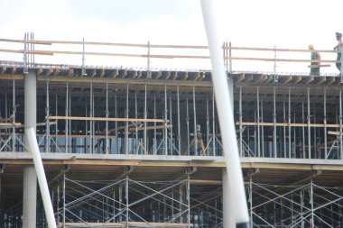 Bina manzarasının inşaat sahası 