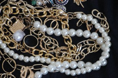 Bir mücevherin yakın görüntüsü  