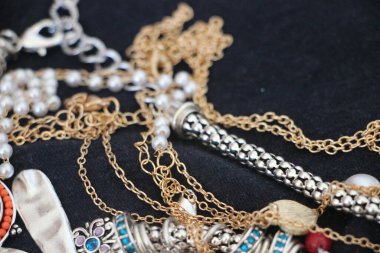 Bir mücevherin yakın görüntüsü  