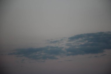 güzel bulutlu gökyüzü arkaplan görüntüsü