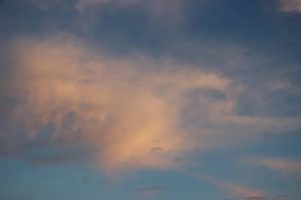 Pemandangan Langit Mendung Yang Indah — Stok Foto