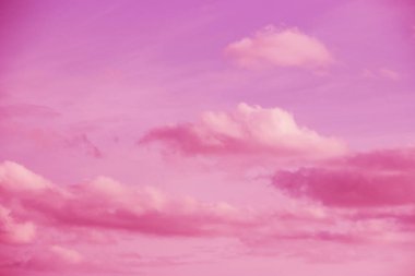 soyut pembe renkli bulutlu gökyüzü arkaplanı 