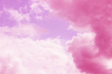 soyut pembe renkli bulutlu gökyüzü arkaplanı 