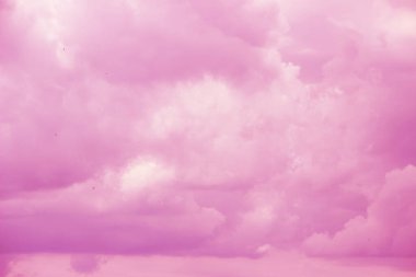 soyut pembe renkli bulutlu gökyüzü arkaplanı 
