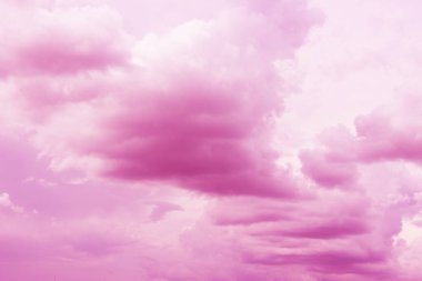 soyut pembe renkli bulutlu gökyüzü arkaplanı 