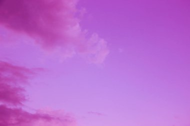 soyut pembe renkli bulutlu gökyüzü arkaplanı 