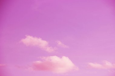 soyut pembe renkli bulutlu gökyüzü arkaplanı 