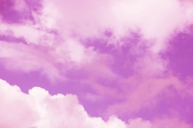 soyut pembe renkli bulutlu gökyüzü arkaplanı 