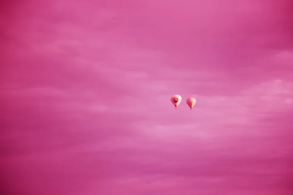 Abstrakt Rosa Färg Grumlig Himmel Visa Bakgrund — Stockfoto