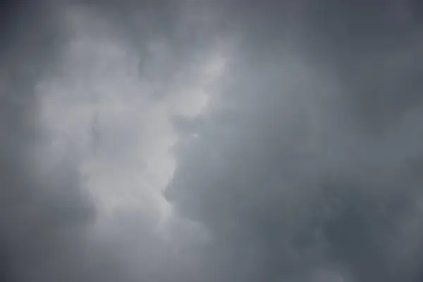 Visão Escura Céu Nublado — Fotografia de Stock