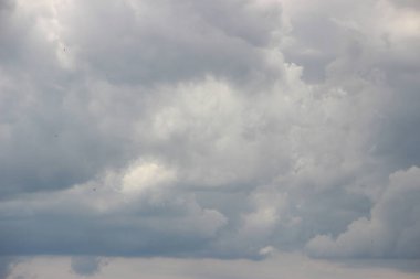 bulutlu gökyüzü arkaplan görüntüsü