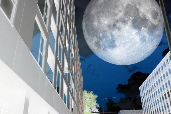 Vue Ciel Ville Avec Une Lune Concept Planète — Photo