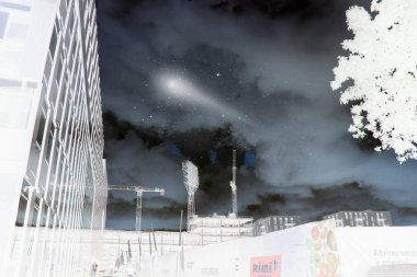 Şehir gökyüzü manzarası Ay, gezegen konsepti  