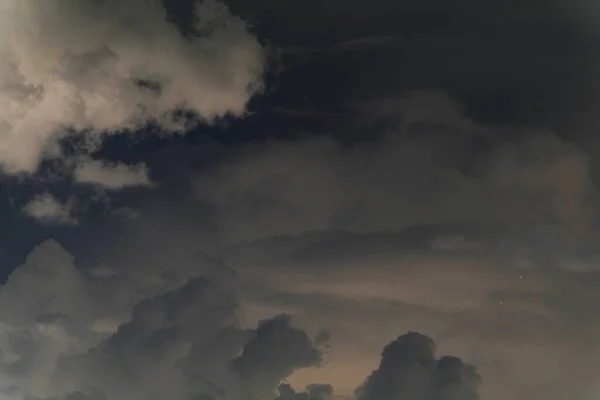 Dark Cloudy Sky View — Zdjęcie stockowe