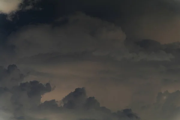 Vista Cielo Nuvoloso Scuro — Foto Stock