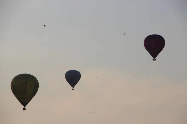 Hőlégballonok Kilátás Égen — Stock Fotó