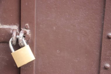 asma kilit görünümü kapat  