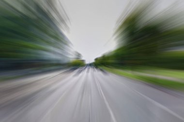 Şehir yolu bulanık arkaplan, hız kavramı 