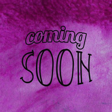 Yakında soyut suluboya tasarımı üzerine yazılacak metin su boyalı minimalist arkaplan.