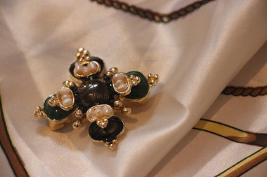 Bir mücevherin yakın görüntüsü