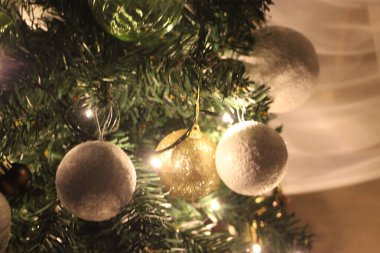 Noel ağacı ışıkları kapat