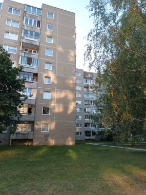 Vilnius, Litvanya 'nın banliyölerinde 80' ler ve 90 'lar mimarisi