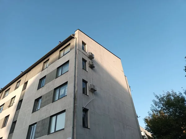 Vilnius, Litvanya 'nın banliyölerinde 80' ler ve 90 'lar mimarisi