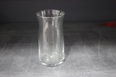 İçecekler için boş şeffaf bardak