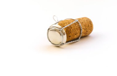 Beyaz arka planda şampanya mantarı. Kutlama ve eğlence kavramı. Yeni yılın arkaplanı.