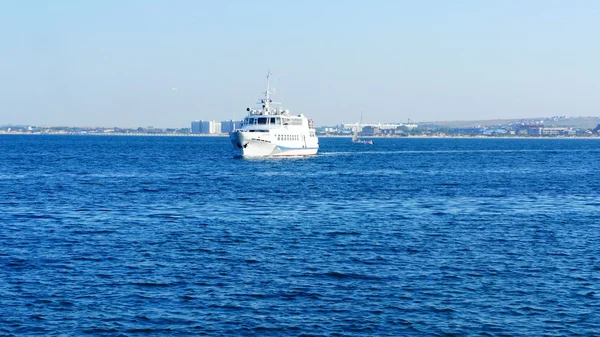 Motor ship — Stock Photo, Image