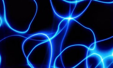 Neon ışık dalgalı çizgi döngüsü arka planının soyut ve kusursuz döngülü animasyonu, siyah arkaplanda rastgele hareket eden lazerler ve çizgiler. 4K video döngüsü. Boşluk. 3d canlandırma