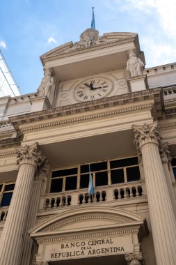 Buenos Aires, Arjantin - 01 Kasım 2025: Arjantin 'in mali merkezi: Ülkenin merkez bankasının ön cephesi