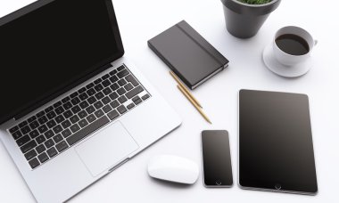 Dizüstü bilgisayar, akıllı telefon ve tablet siyah ekranlar, kahve, fare, tarih defteri ve masanın üzerine bitki. İş kavramı. Dalga geç. 3d render