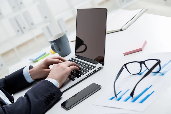 Empresário no trabalho — Fotografia de Stock