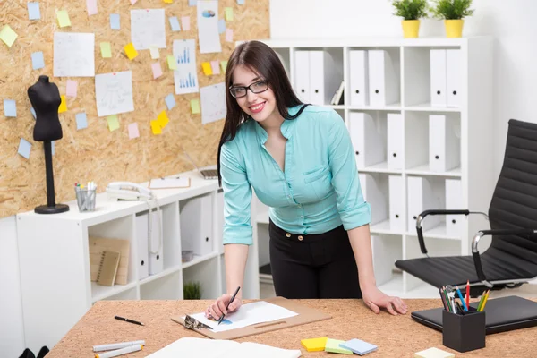 Empresária no trabalho — Fotografia de Stock