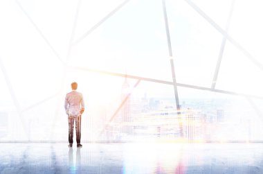 Elleri cepte, New York manzarasına sahip bir işadamı. Office. Çifte pozlama. İş kavramı.