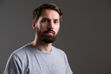 Sakallı adam portresi