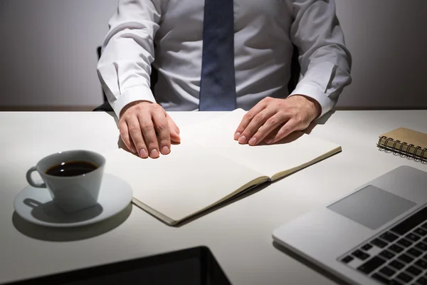 Coffee and blank journal — Stock Photo, Image