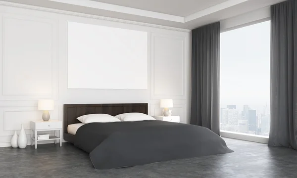 Boční pohled luxusní ložnice interiéru s prázdnou plakát nad postelí, betonové podlahy a panoramatickým oknem s výhledem na město. Mock-up, 3d vykreslování — Stock fotografie