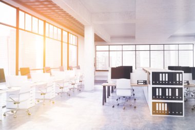 Büyük ofis Oda ile modern bilgisayar